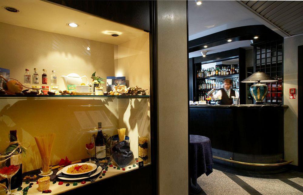 Pacific Hotel Airport Borgaro Torinese Exterior photo